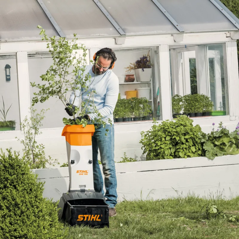 Broyeur de végétaux électrique GHE 105 STIHL