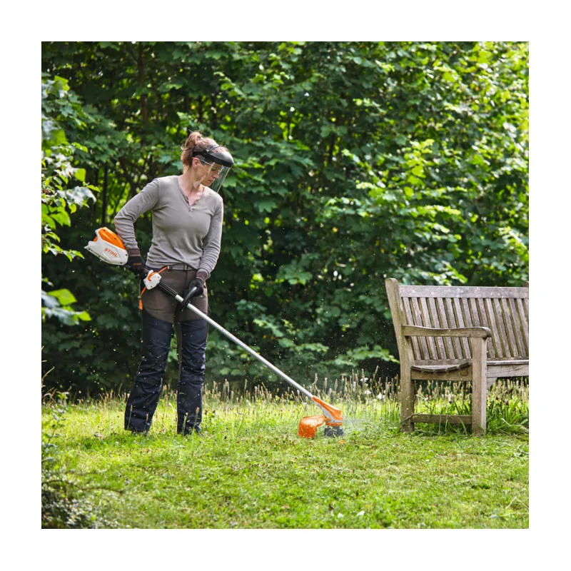 Coupe-bordures à batterie STIHL FSA 86 R AutoCut C 6-2 | Équip'Jardin