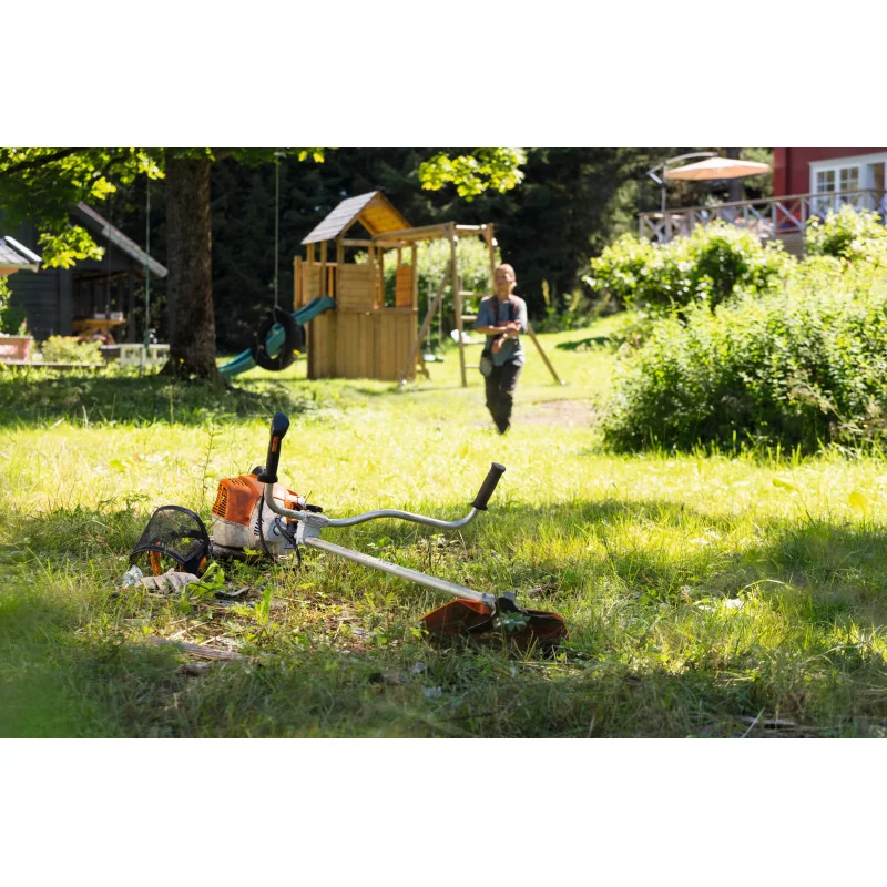 Débroussailleuse FS 240 STIHL