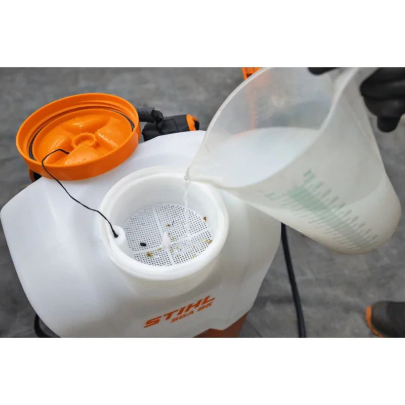 Pulvérisateur à batterie SGA 85 - STIHL-en situation-4