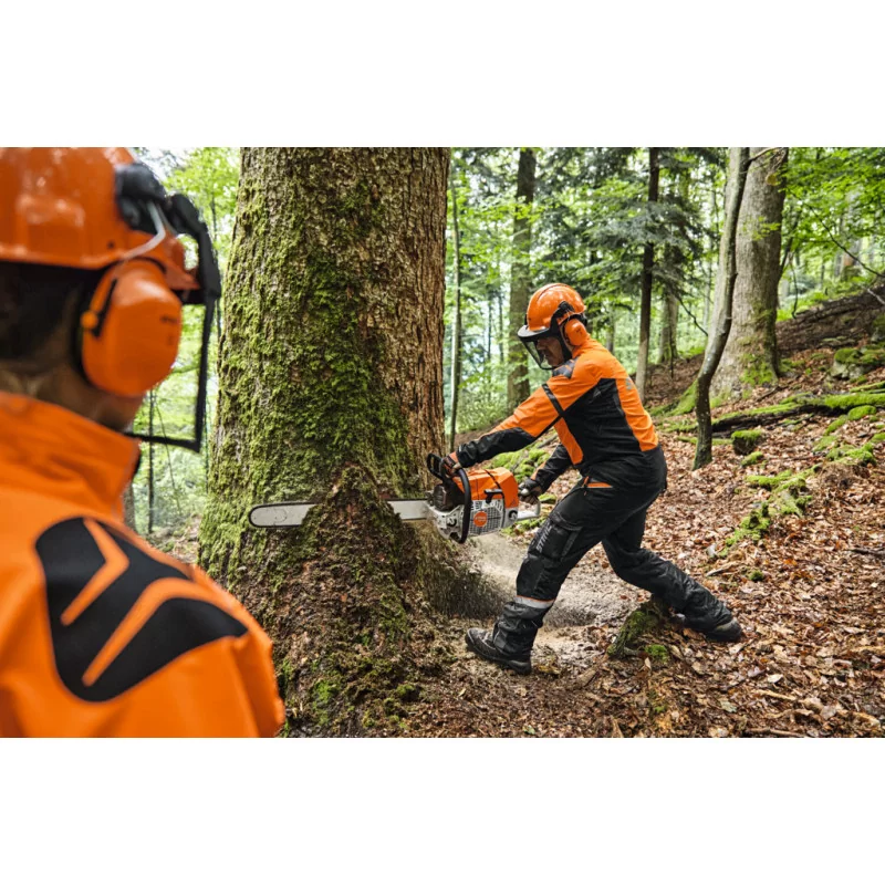 Tronçonneuse MS 881 - ES 75CM - STIHL-en situation2