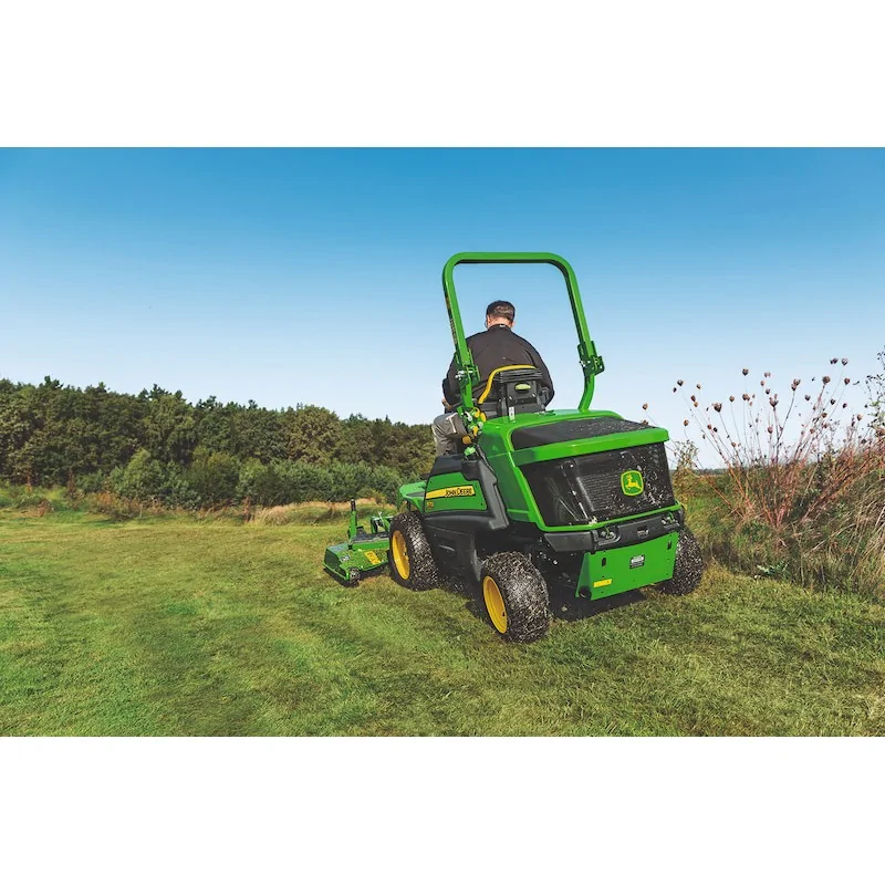 Tondeuse frontale TERRAINCUT SÉRIE 1570 JOHN DEERE