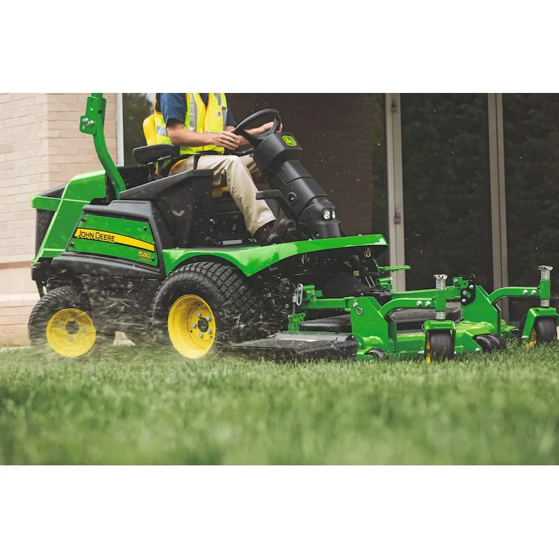 Tondeuse frontale TERRAINCUT SÉRIE 1580 JOHN DEERE