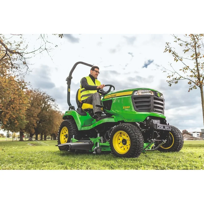 Tracteur de jardin diesel X949 JOHN DEERE