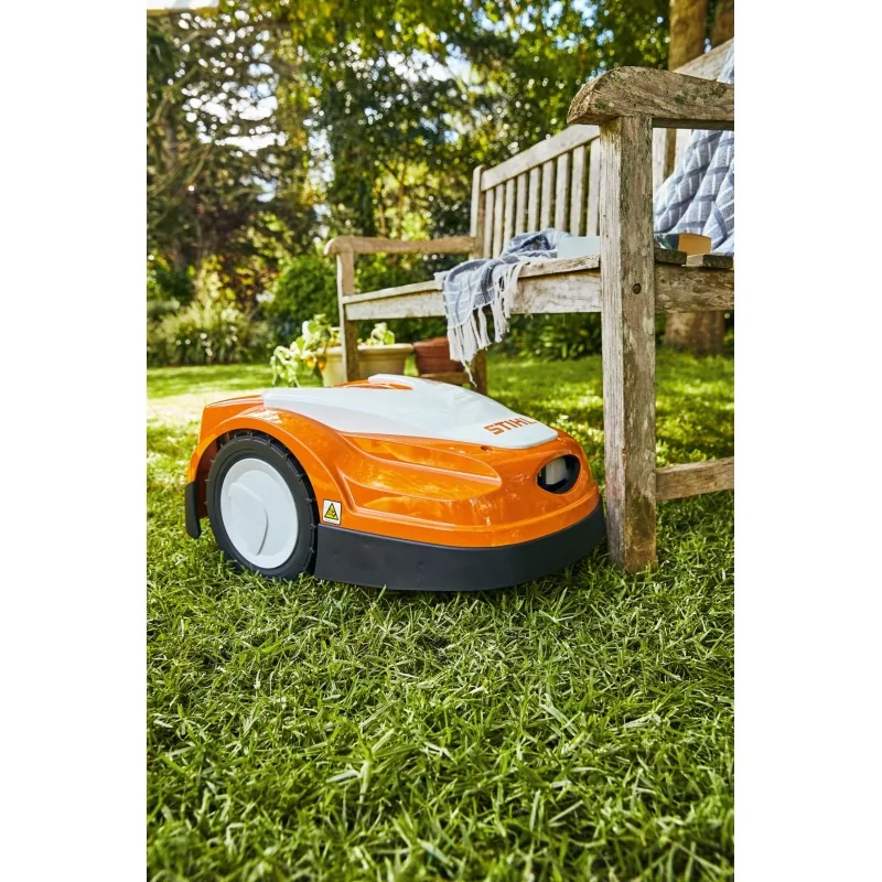 Robot tondeuse RMI 422 PC STIHL