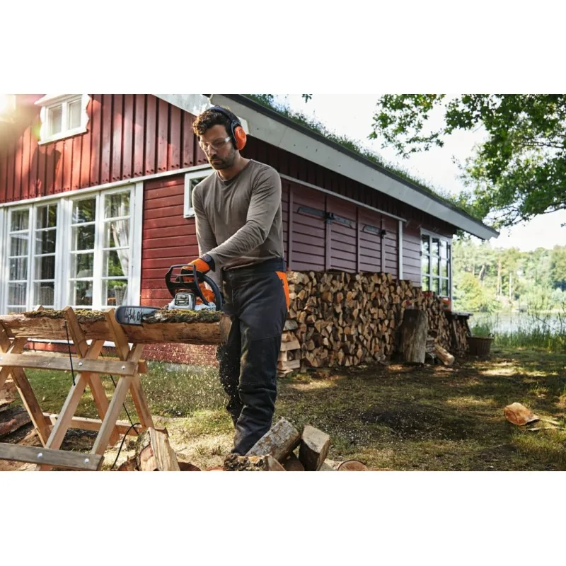 Tronçonneuse thermique MS 182 - STIHL-en situation