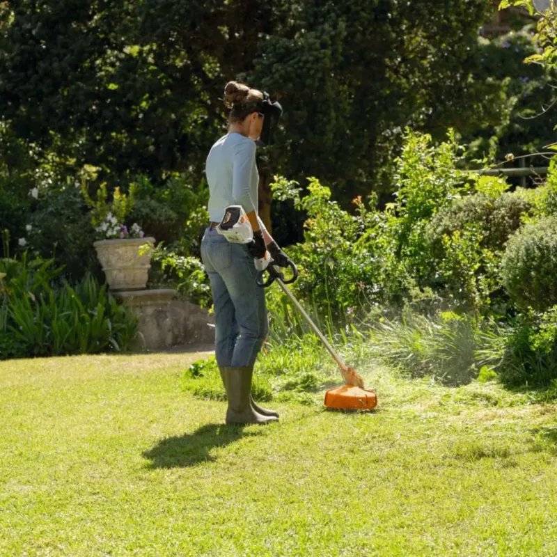 Coupe-bordures à Batterie FSA 60 R STIHL