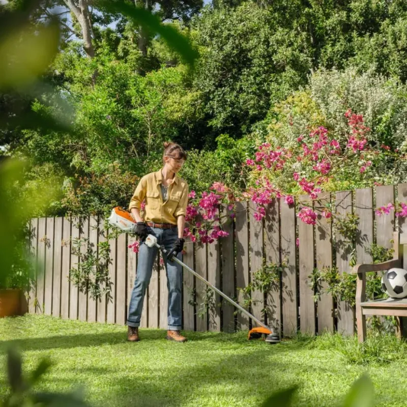 Débroussailleuse à batterie FSA 80 R STIHL