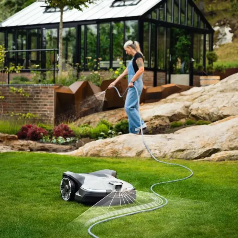 Robot tondeuse Automower® 430V NERA avec technologie vision IA HUSQVARNA