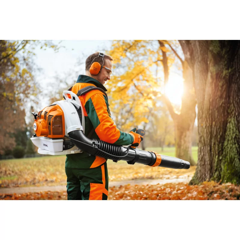 SOUFFLEUR A DOS STIHL BR 700  Faure Jardinage vente matériel jardinage  matériel d'occasion, location de matériel de jardin