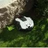 Robot tondeuse 1 500 m² Automower® 410V NERA avec technologie vision IA - HUSQVARNA-en situation