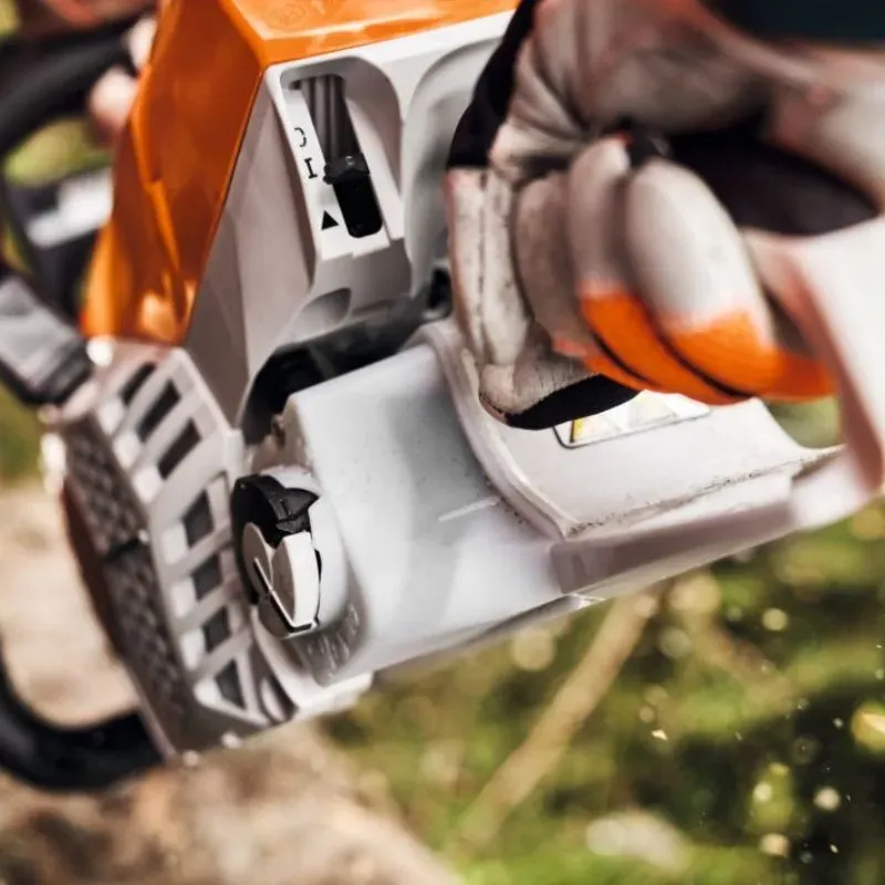 Tronçonneuse thermique MS 400 C-M - SL50CM - 36 RM - STIHL-en situation2