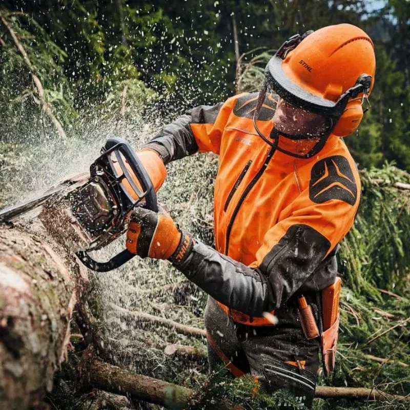 Tronçonneuse MS 462 C-M 50 cm - STIHL-en situation2