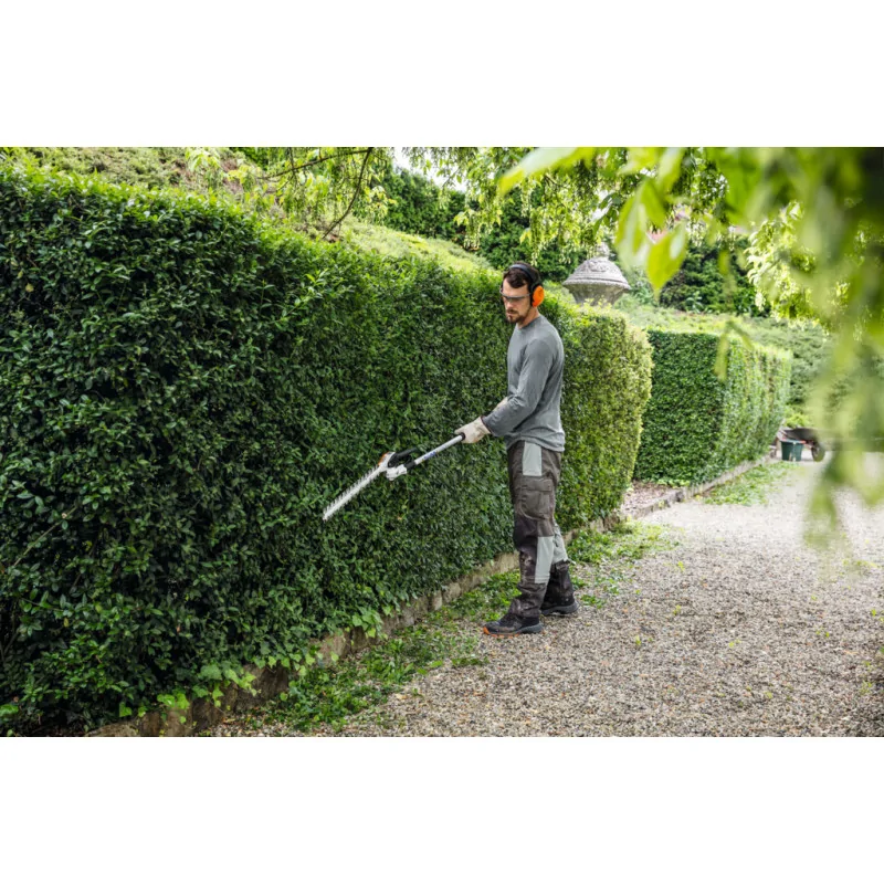 TAILLE-HAIES SUR PERCHE THERMIQUE HL 92 C-E STIHL