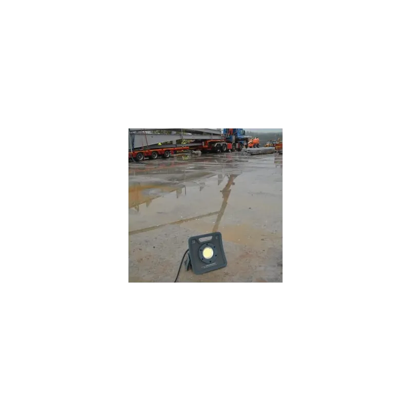 Phare de travail Nova 12