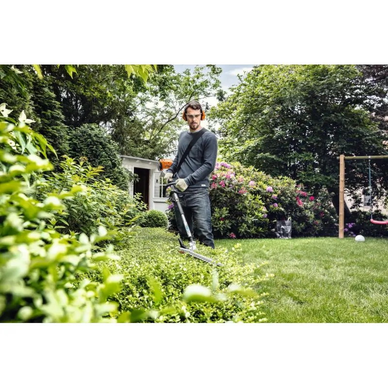 Taille-haie sur perche HL-KM 145° pour CombiSystème STIHL