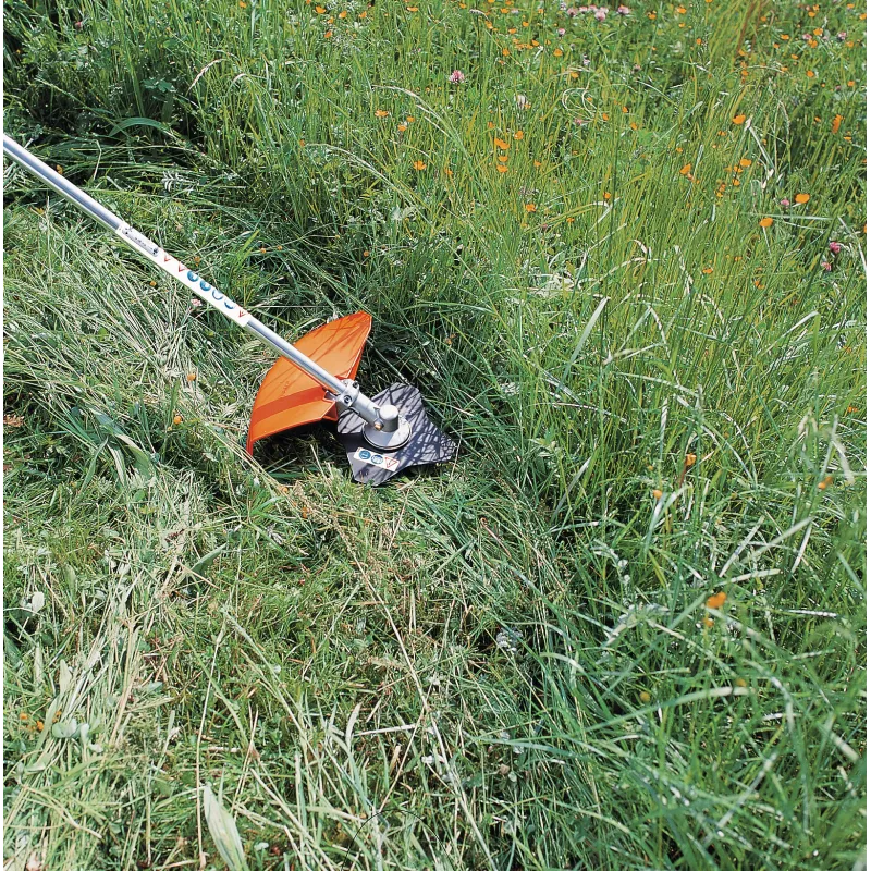Couteau à herbe, 4 dents Ø 230 mm / Alésage 20,0 mm