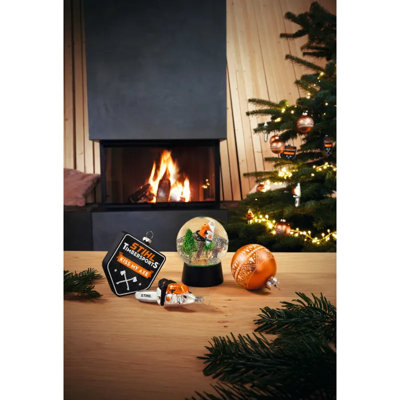 Boule de Noël "tronçonneuse"