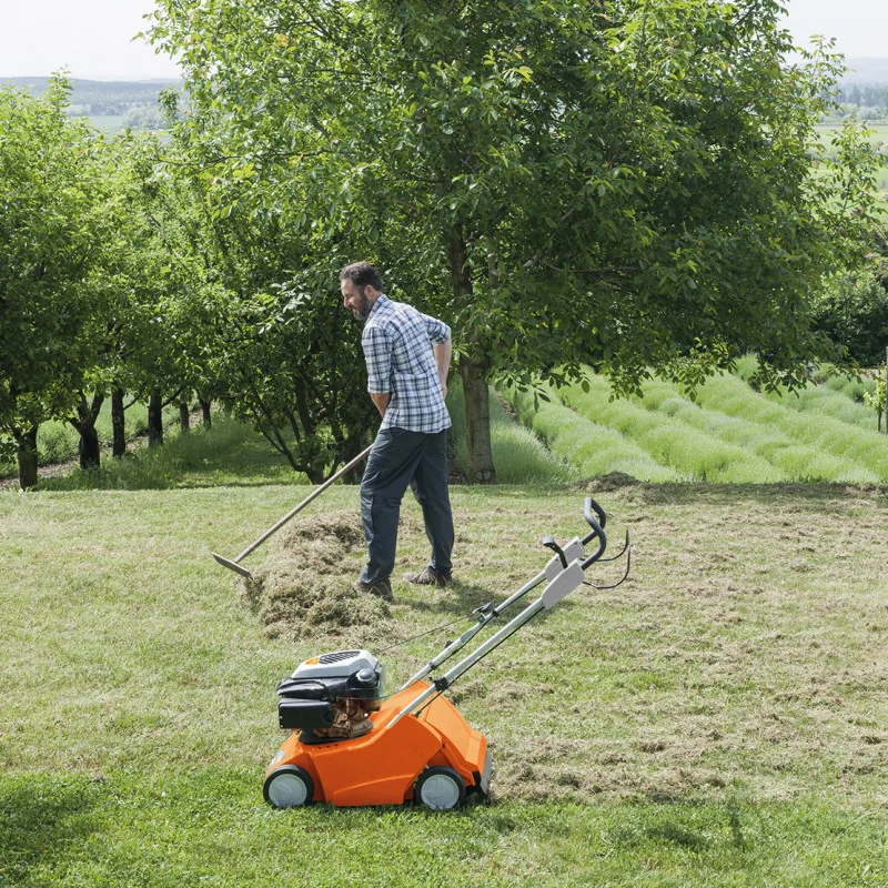 Scarificateur thermique RL 540 STIHL